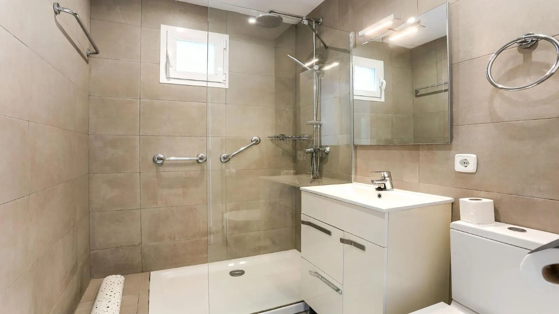 Cordonyer Apartment Port de Pollenca Spain